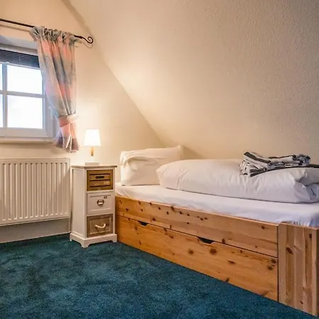 Lh Heidegrund, App 4 *